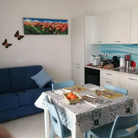 Con Splendida Vista Mare Daire *